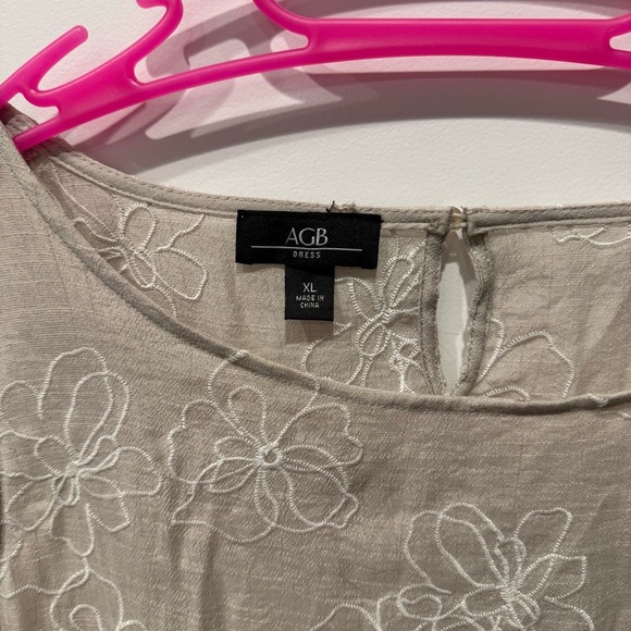 AGB Woman Sleeveless Floral Embroidered Gauze Flounce Hem Dress XL, Linen-look - Picture 3 of 11